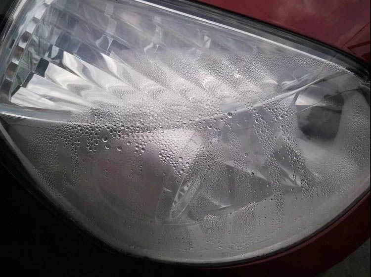 How to deal with water mist or water in the car headlights?